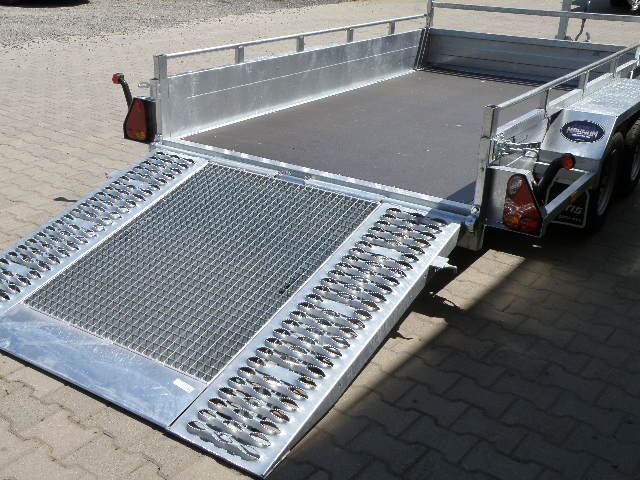 Gerätetransporter Magnum Maxx 350 Gerätetransporter Magnum Maxx 350
